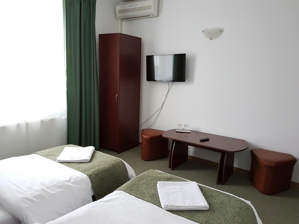 Pension Yasmine Timisoara Exterior photo