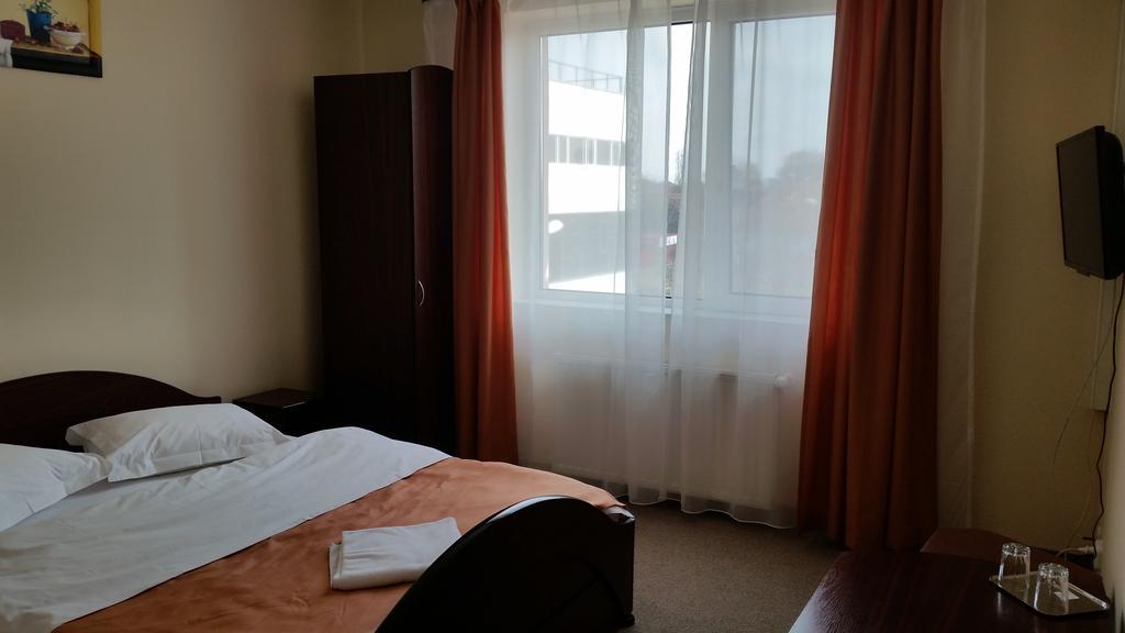 Pension Yasmine Timisoara Exterior photo