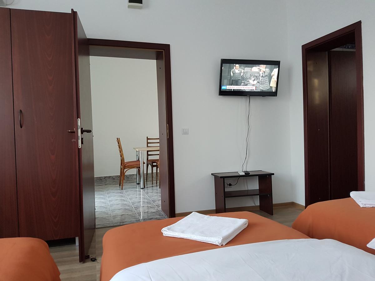 Pension Yasmine Timisoara Exterior photo